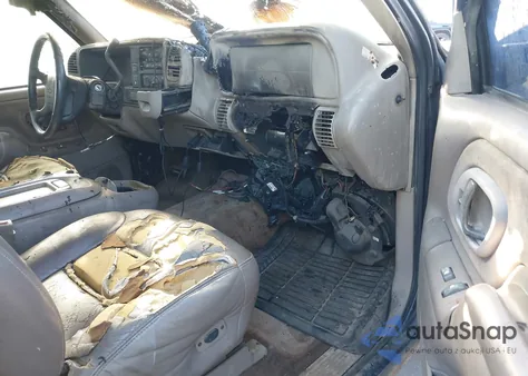 1997 Chevrolet K1500 Fleetside z USA, uszkodzony, nr VIN 2GCEK19R5V1211956